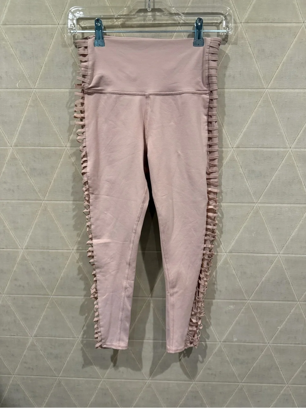 { ALO Yoga } High Waist Prism Capri Pale Mauve